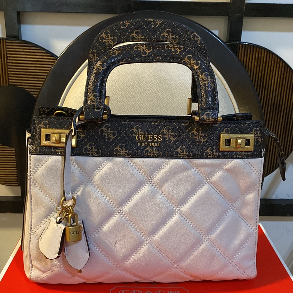 Guess bag used